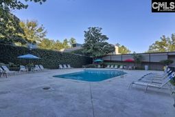 1825 St Julian Place photo 4