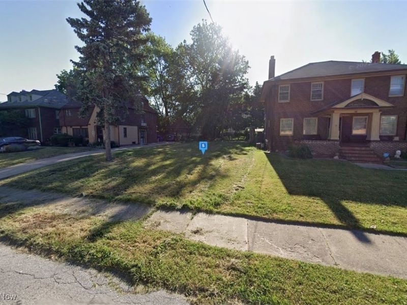 229 E 151st Street, Cleveland, OH 44110 Photo 2