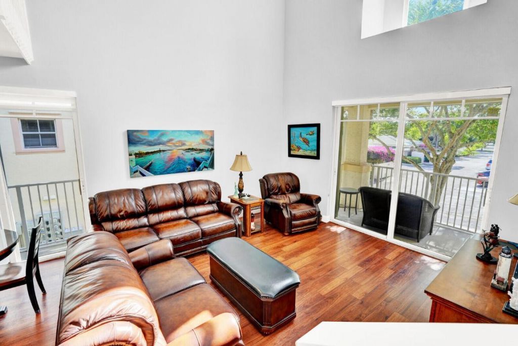 4823 Chancellor Drive, Unit 20, Jupiter, FL 33458 Photo