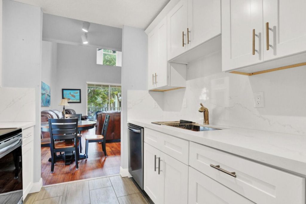 4823 Chancellor Drive, Unit 20, Jupiter, FL 33458 Photo