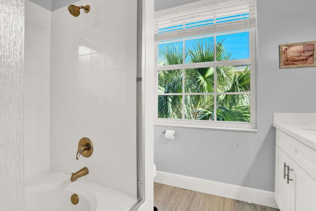 4823 Chancellor Drive, Unit 20, Jupiter, FL 33458 Photo