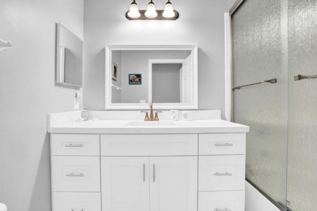 4823 Chancellor Drive, Unit 20, Jupiter, FL 33458 Photo