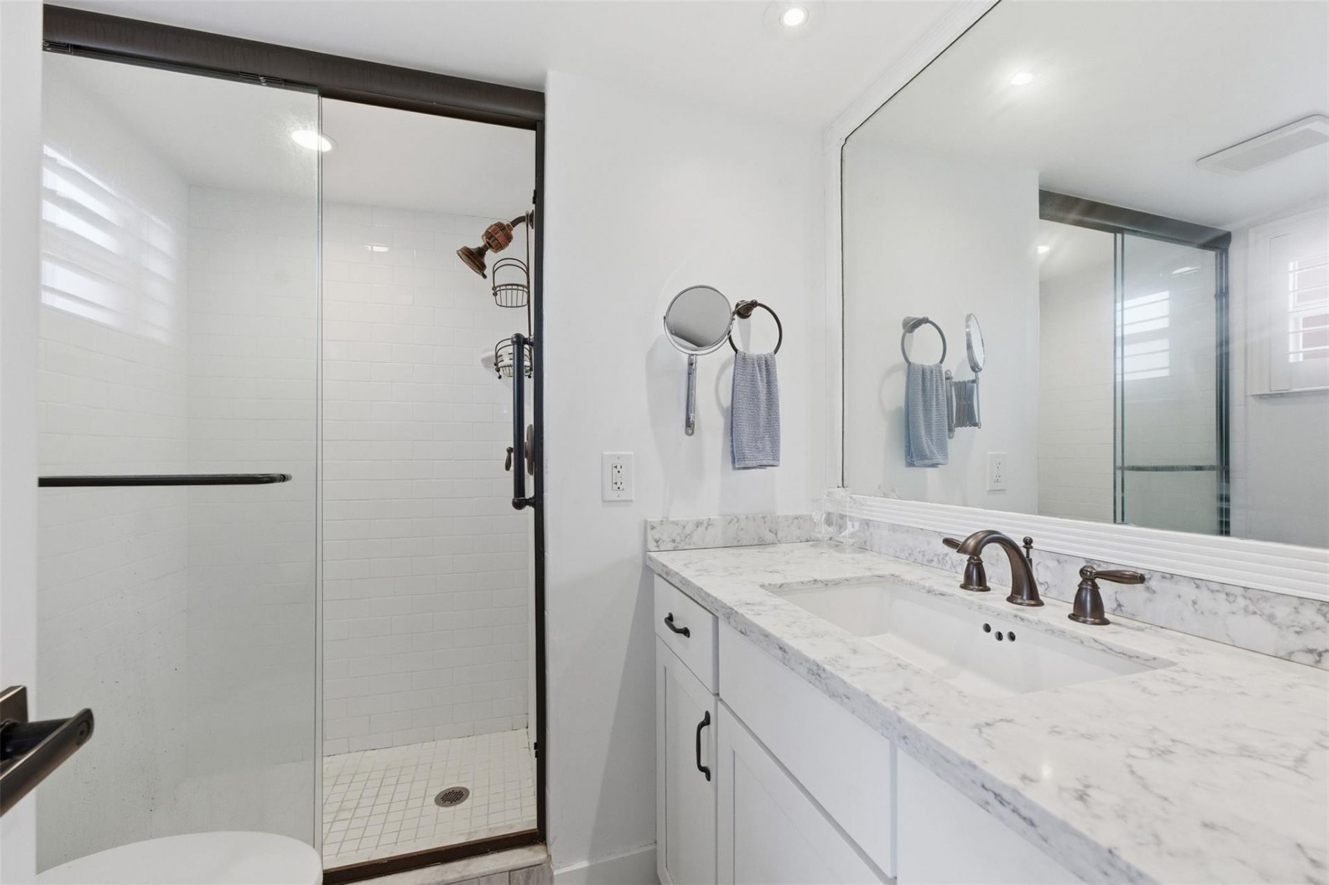 9460 Sunrise Lakes Boulevard, Unit 112, Sunrise, FL 33322 Photo