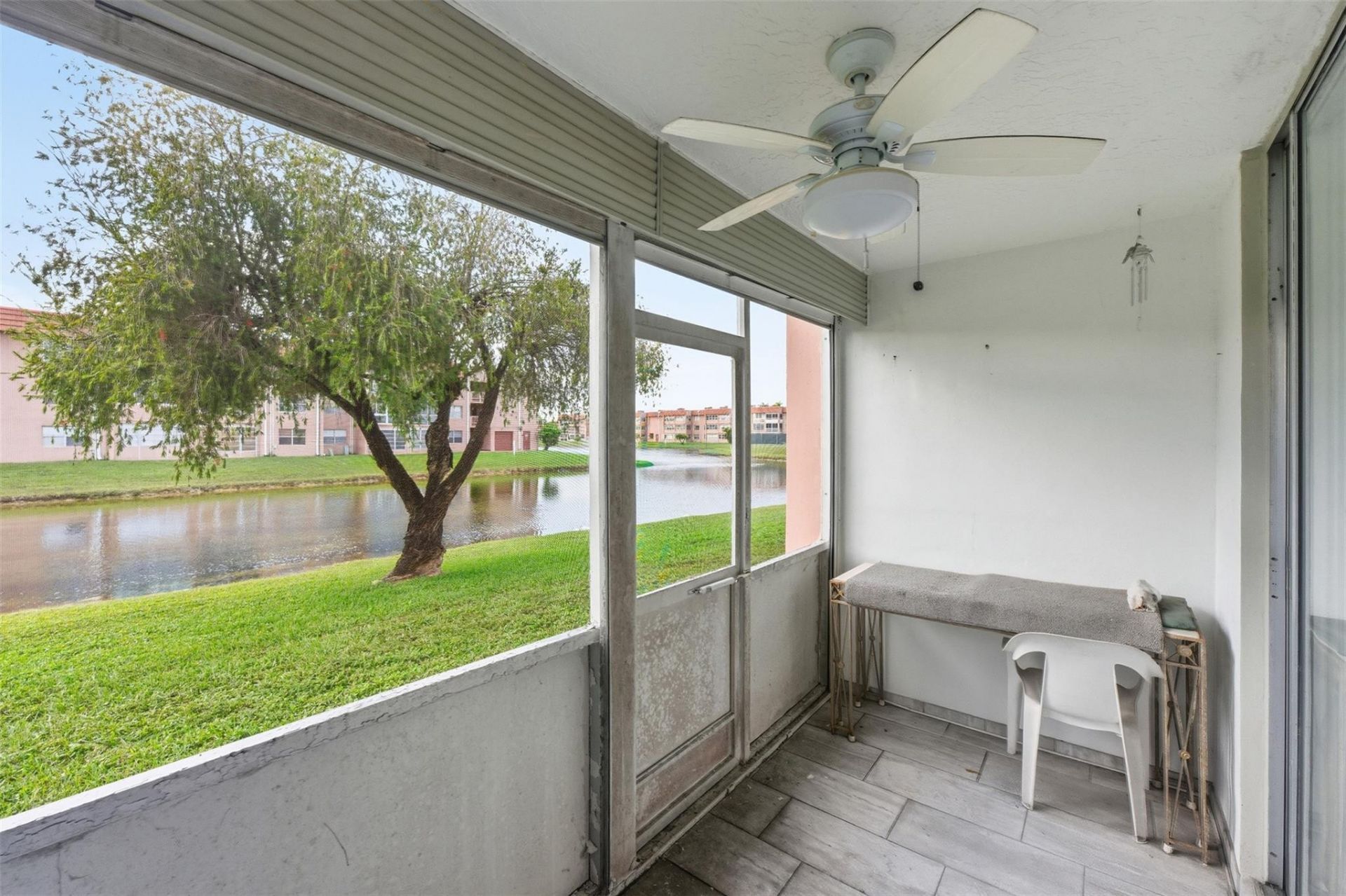 9460 Sunrise Lakes Boulevard, Unit 112, Sunrise, FL 33322 Photo