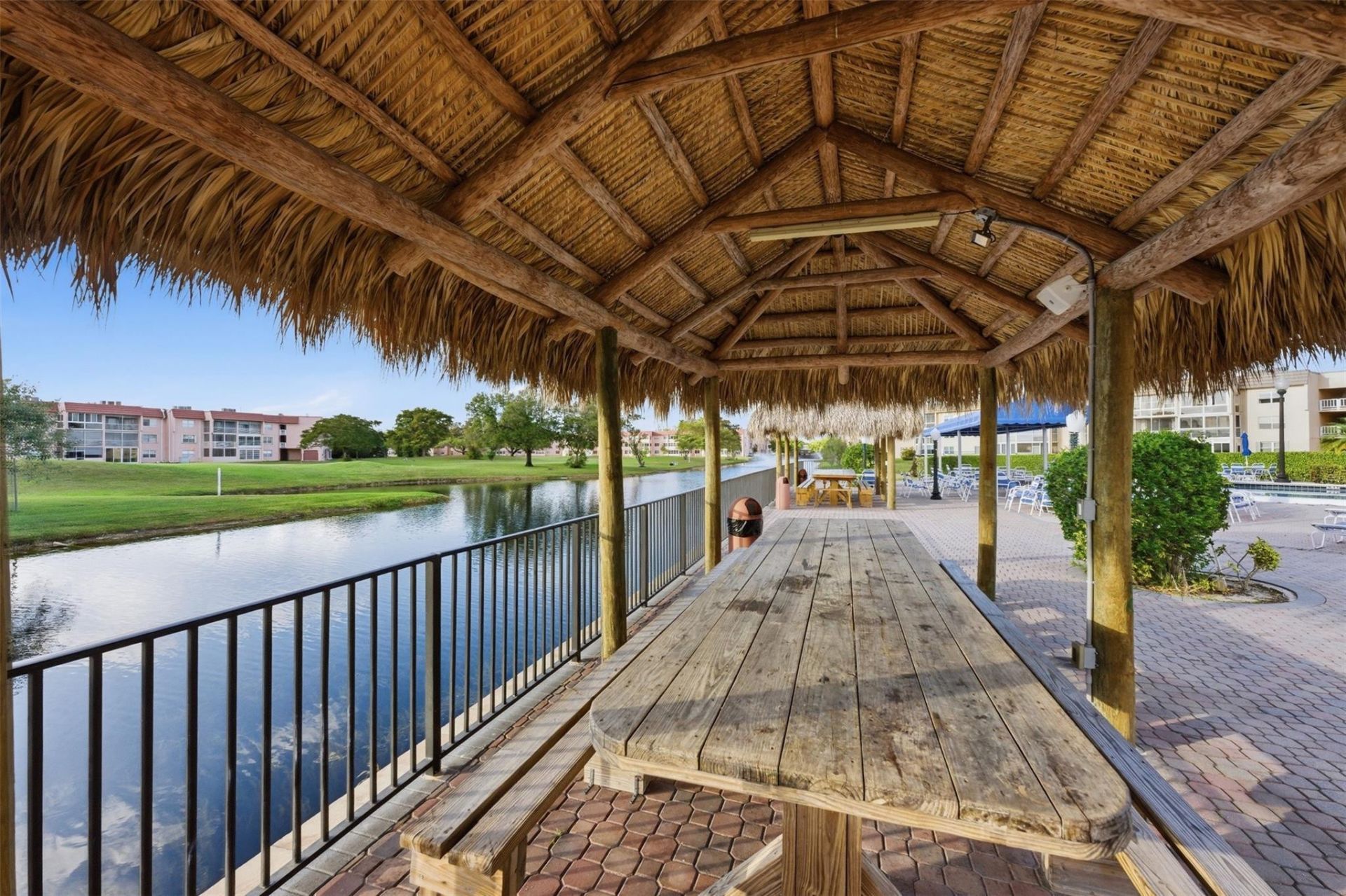 9460 Sunrise Lakes Boulevard, Unit 112, Sunrise, FL 33322 Photo