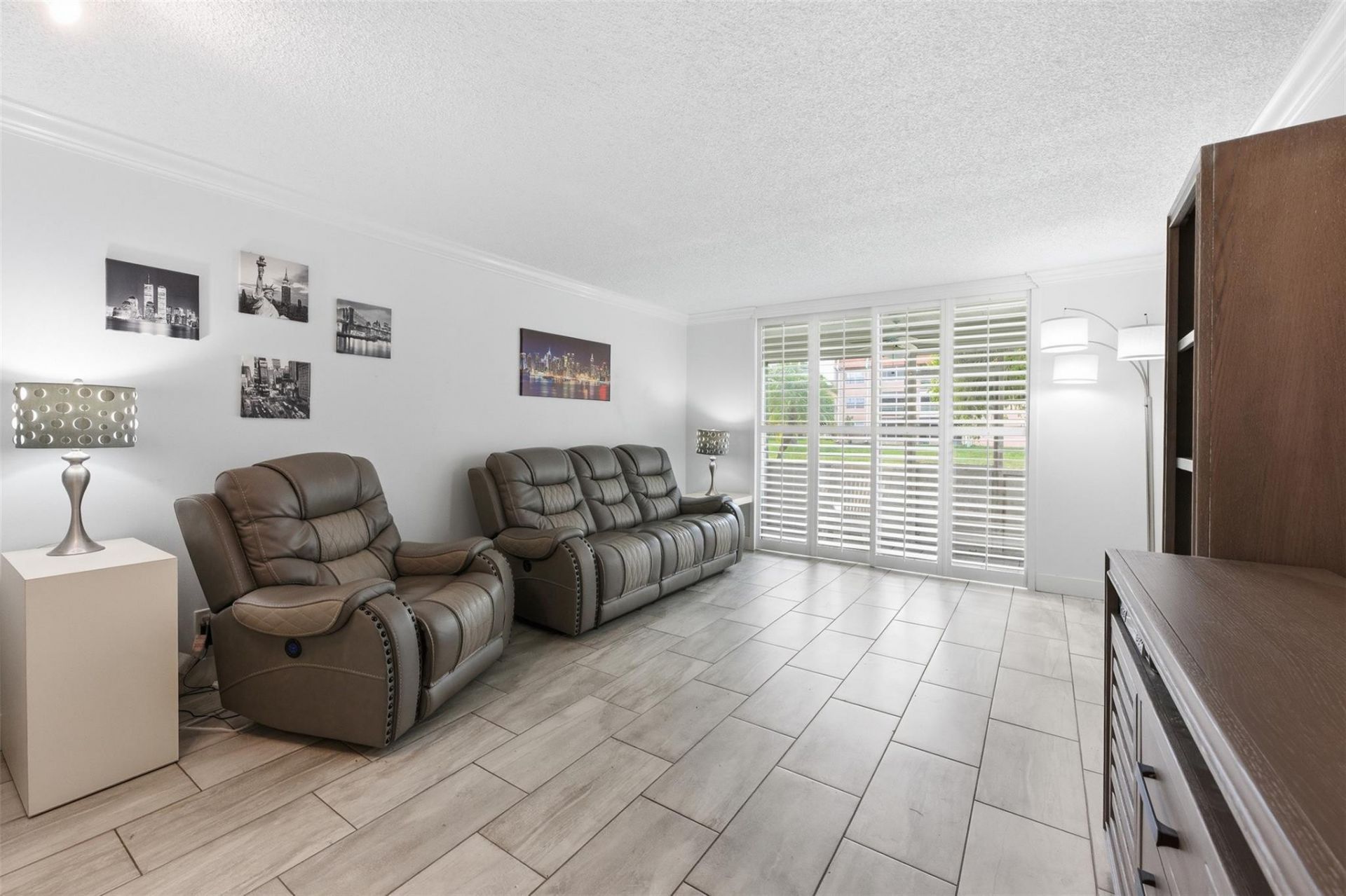 9460 Sunrise Lakes Boulevard, Unit 112, Sunrise, FL 33322 Photo