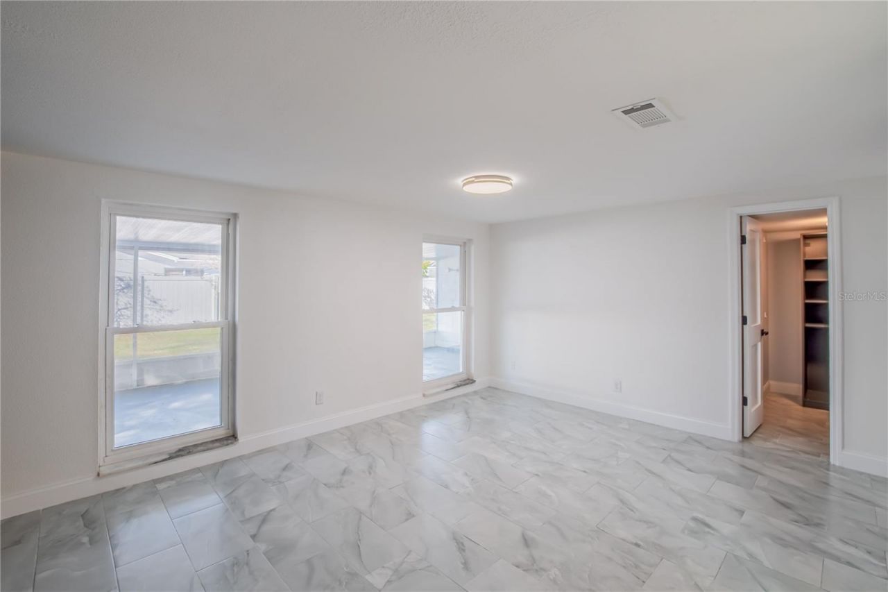 616 Highview Circle N, Brandon, FL 33510 Photo