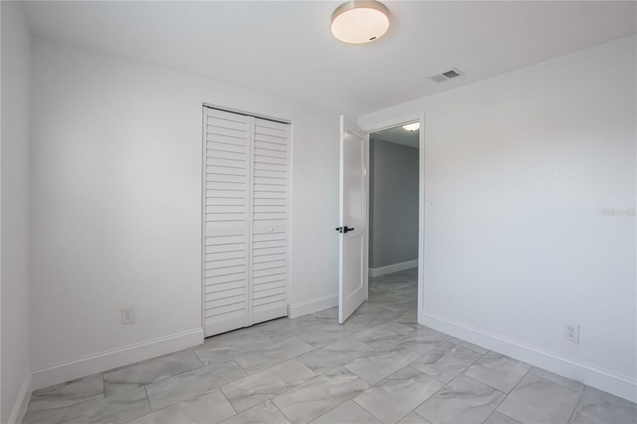 616 Highview Circle N, Brandon, FL 33510 Photo