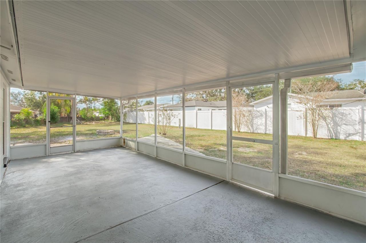 616 Highview Circle N, Brandon, FL 33510 Photo