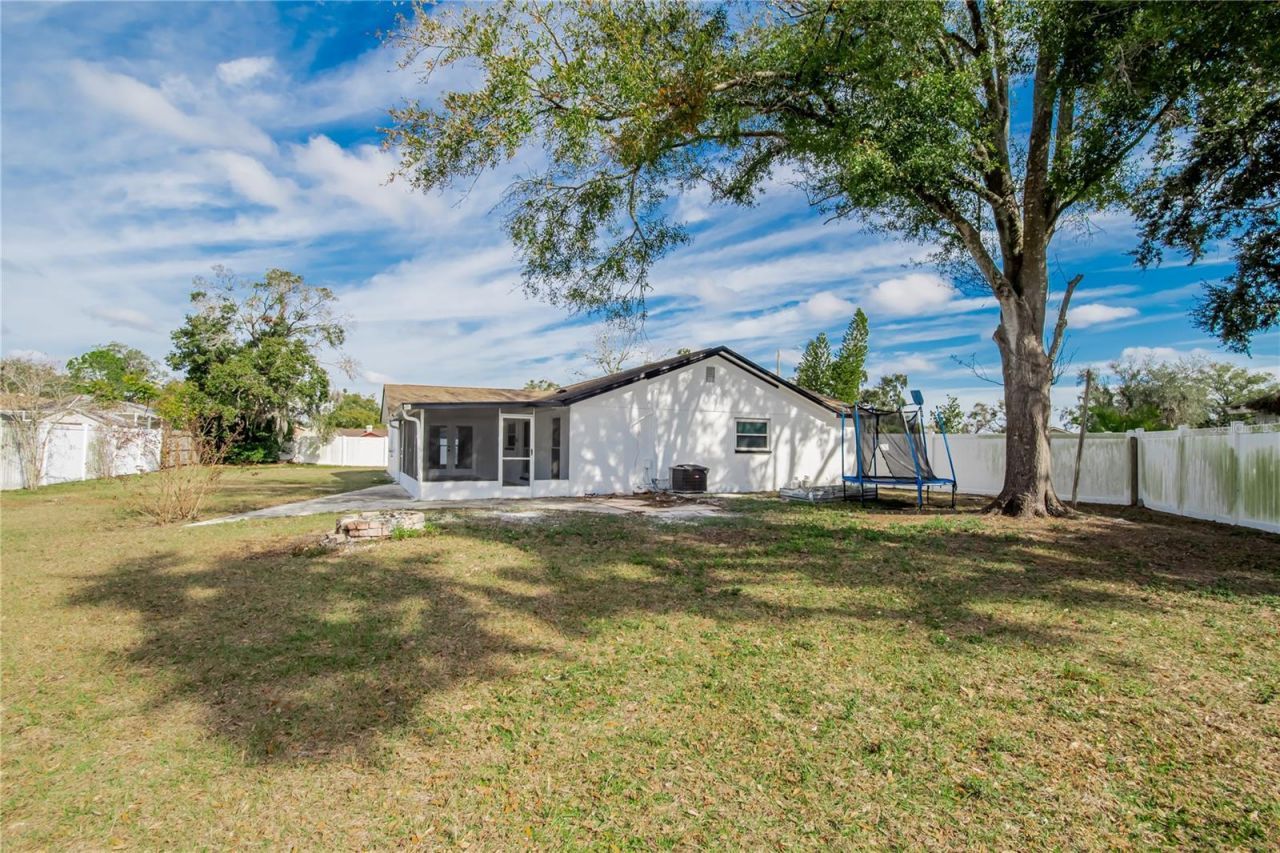 616 Highview Circle N, Brandon, FL 33510 Photo