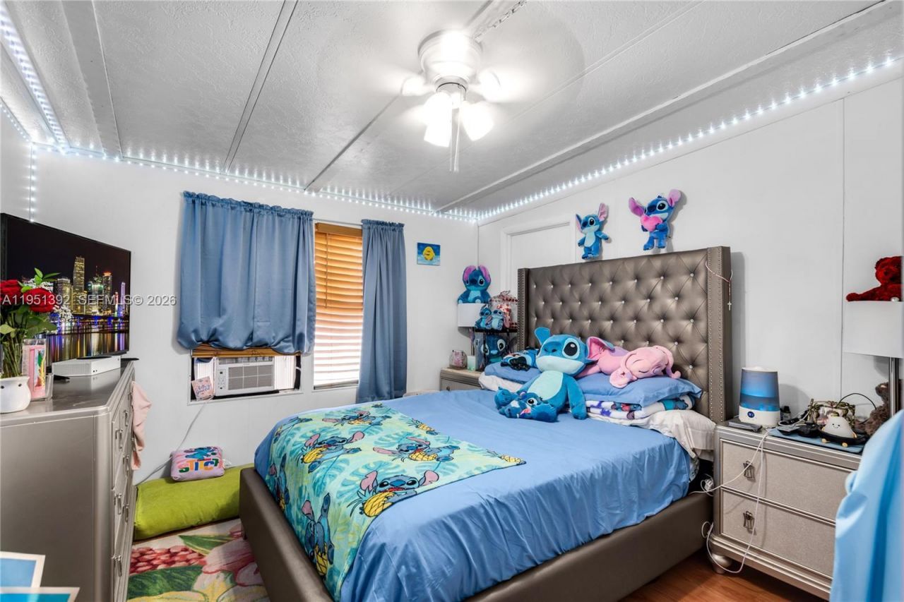 21771 NW 6th St, Pembroke Pines, FL 33029 Photo