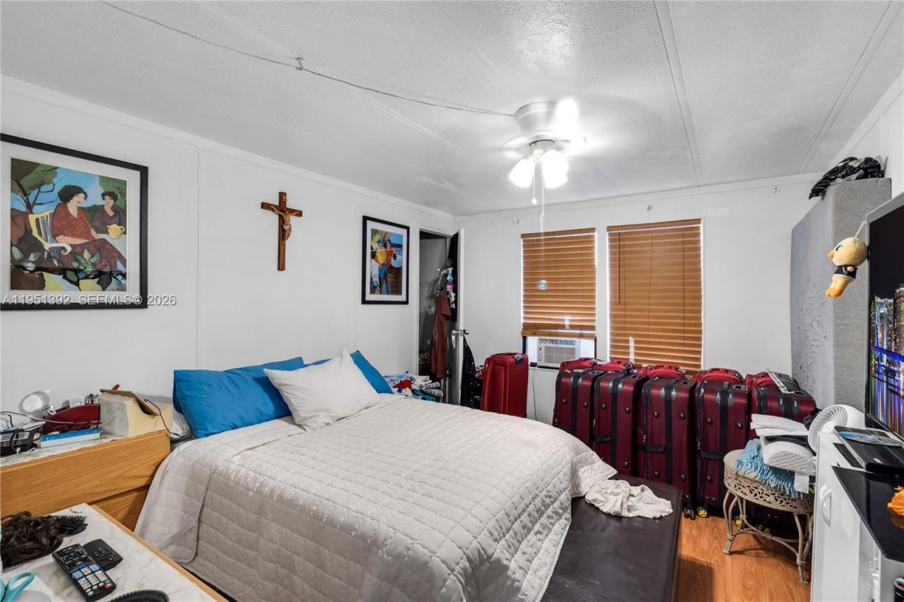 21771 NW 6th St, Pembroke Pines, FL 33029 Photo