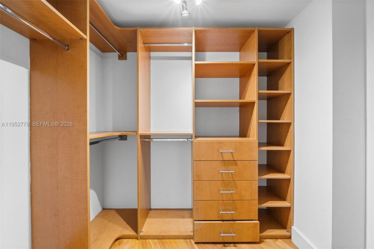 2127 Brickell Ave, Unit 1504, Miami, FL 33129 Photo