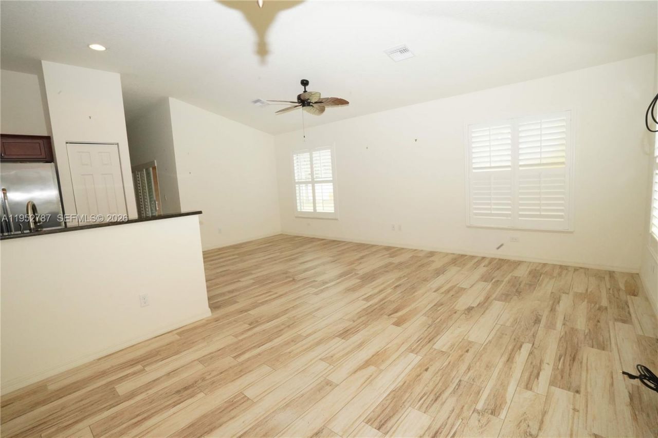 1649 SW Hampshire Ln, Port Saint Lucie, FL 34953 Photo