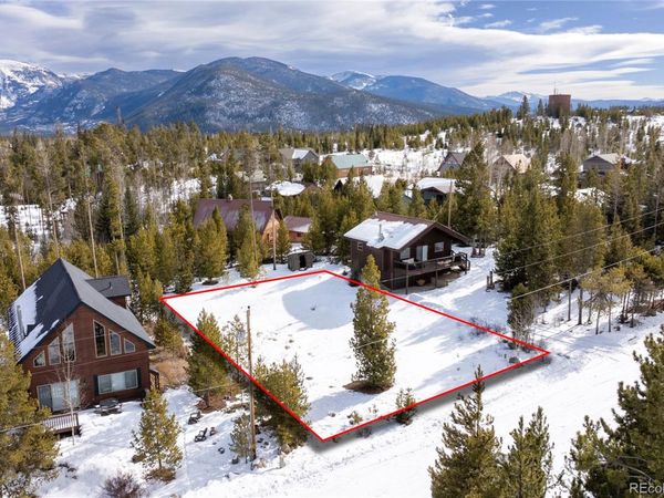 48 GCR 4983 , Grand Lake, CO 80447