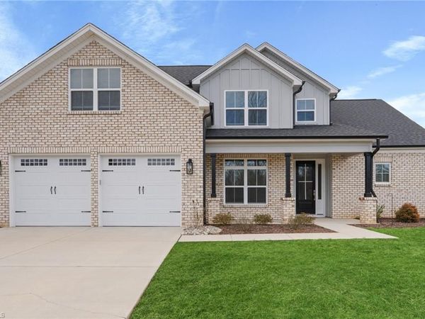 7632 Monty Drive, Kernersville, NC 27284