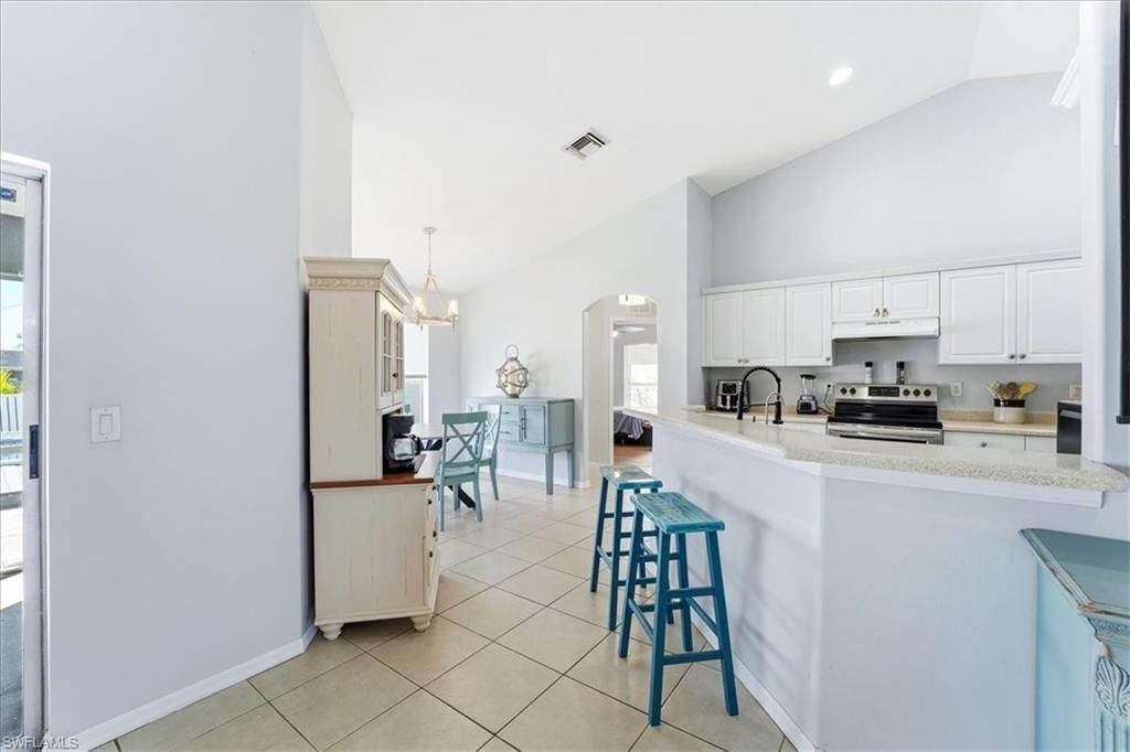 2625 NE 19th Pl, Cape Coral, FL 33909 Photo