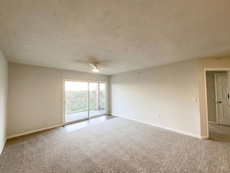 8392 Spring Valley Court, Unit 101, West Chester, OH 45069 Photo 3