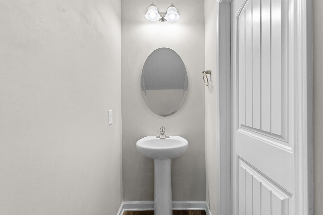 501 Truman Drive Photo 10