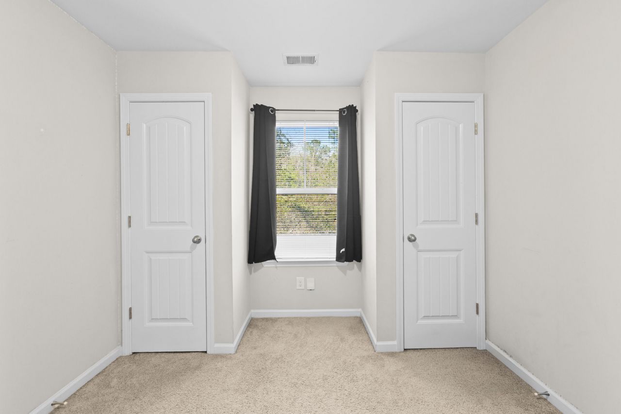501 Truman Drive Photo 14