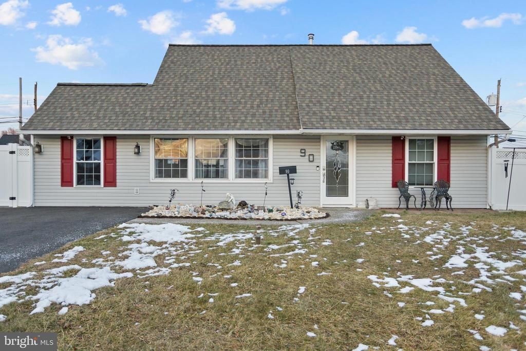 90 Cobalt Ridge Drive E, Unit E, Levittown, PA 19057 Main Photo