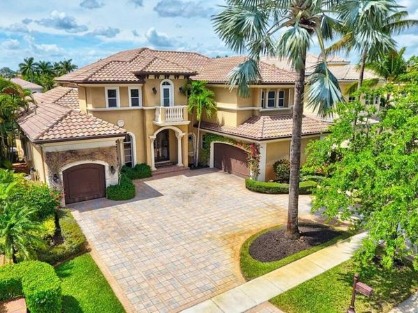 17537 Middlebrook Way, Boca Raton, FL 33496