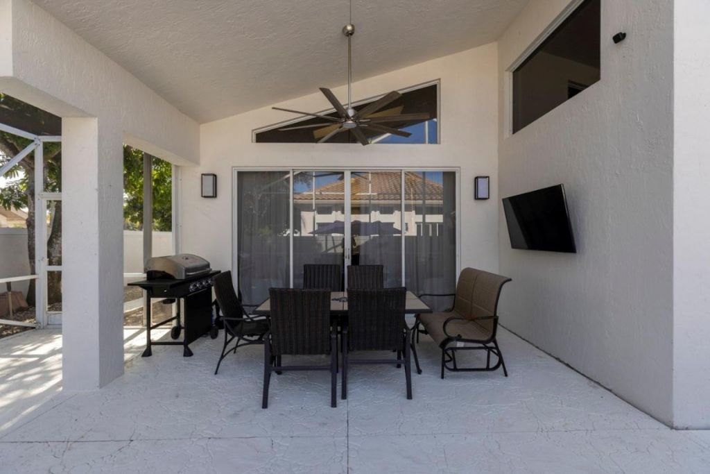 6391 NW 23rd Lane, Boca Raton, FL 33434 Photo