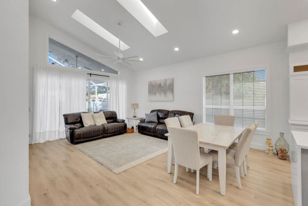 6391 NW 23rd Lane, Boca Raton, FL 33434 Photo