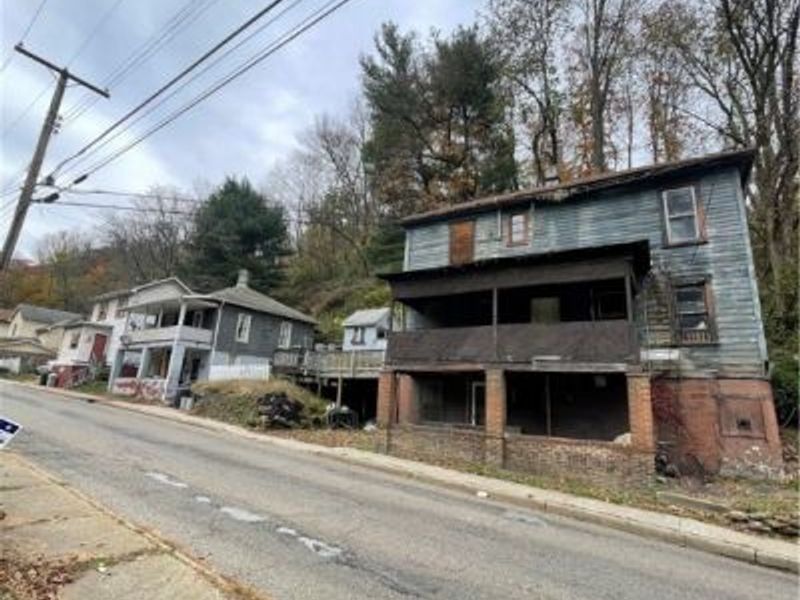 273-305 Mclister Avenue, Mingo Junction, OH 43938 Photo 8