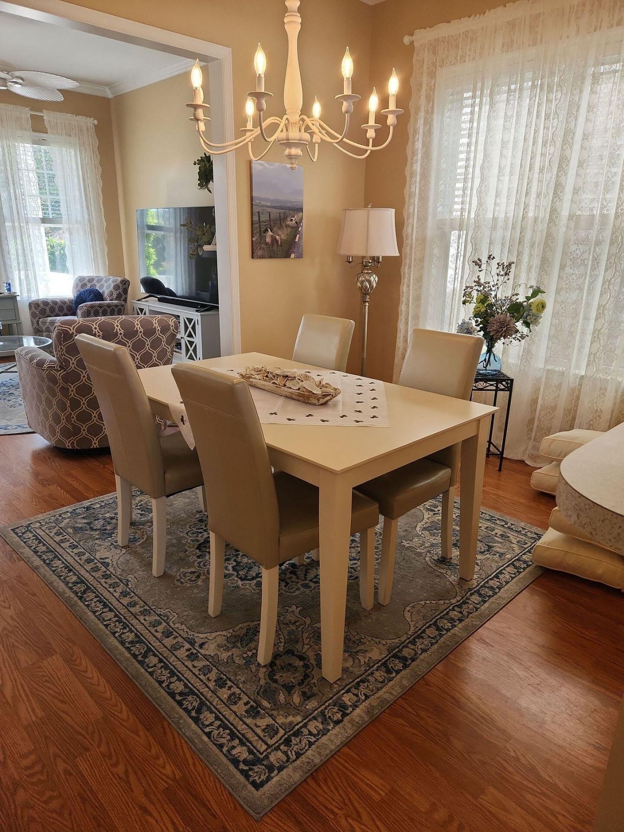 105 Barberry Street Photo 6