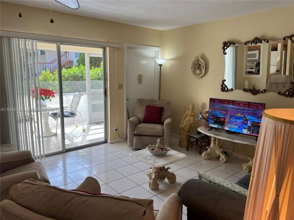 5300 Washington St , Unit G123, Hollywood, FL 33021