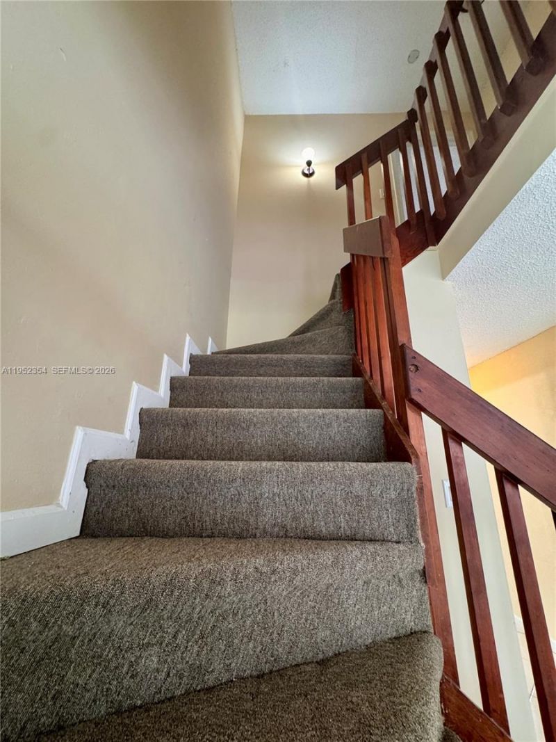 4879 N Hemingway Cir, Margate, FL 33063 Photo