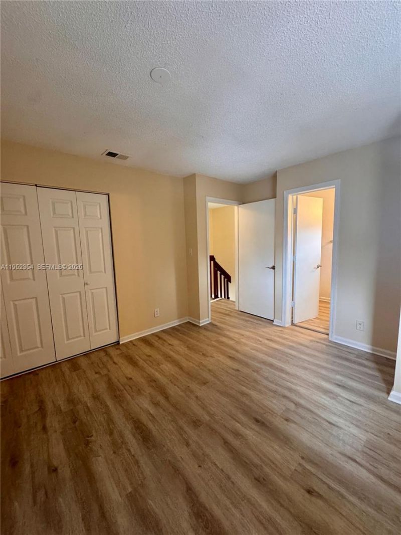 4879 N Hemingway Cir, Margate, FL 33063 Photo