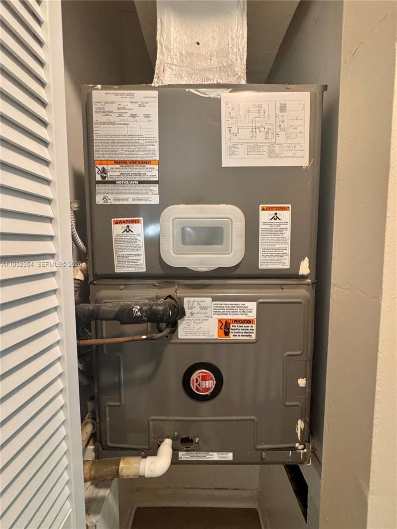 4879 N Hemingway Cir, Margate, FL 33063 Photo