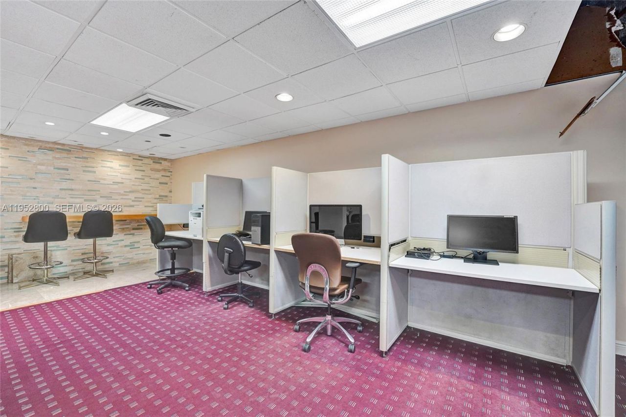 2201 S Ocean Dr, Unit 608, Hollywood, FL 33019 Photo