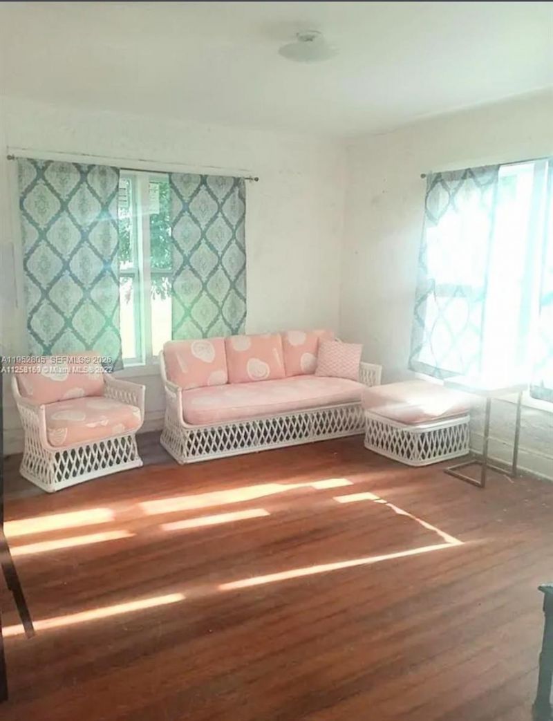 2405 Sunrise Blvd, Fort Pierce, FL 34982 Photo