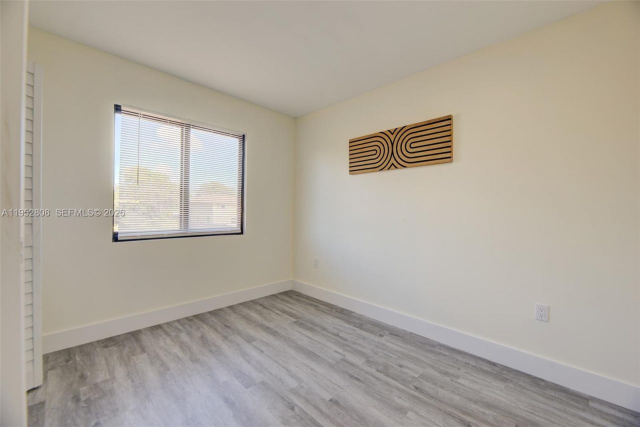 742 NW 70th St, Miami, FL 33150 Photo