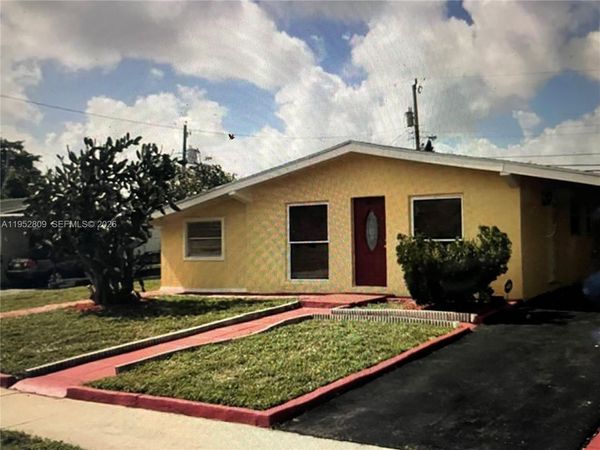 621 SW 56th Ave, Margate, FL 33068