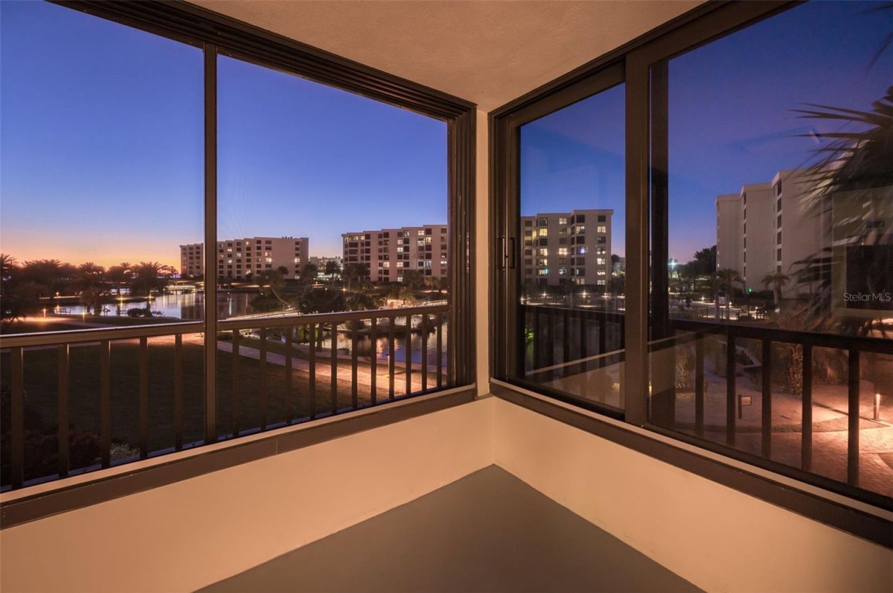 5780 Midnight Pass Road, Unit 210, Sarasota, FL 34242 Photo