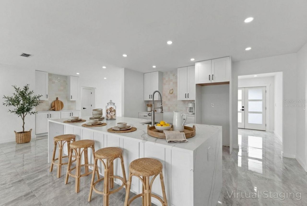 910 Bayshore Drive, Terra Ceia, FL 34250 Photo