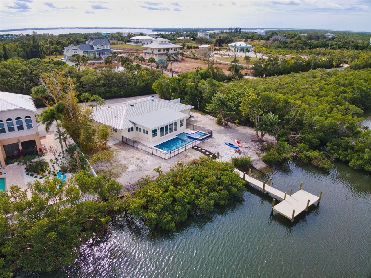 910 Bayshore Drive, Terra Ceia, FL 34250 Photo