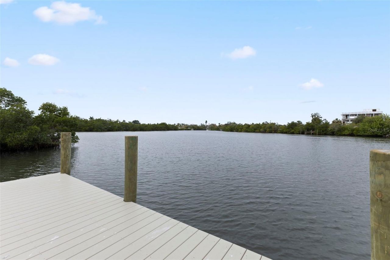 910 Bayshore Drive, Terra Ceia, FL 34250 Photo