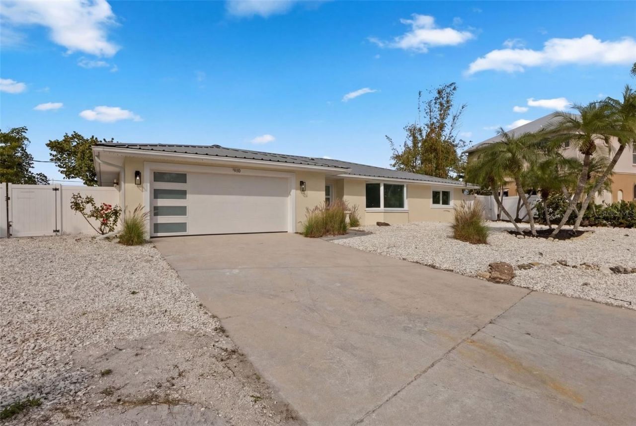 910 Bayshore Drive, Terra Ceia, FL 34250 Photo