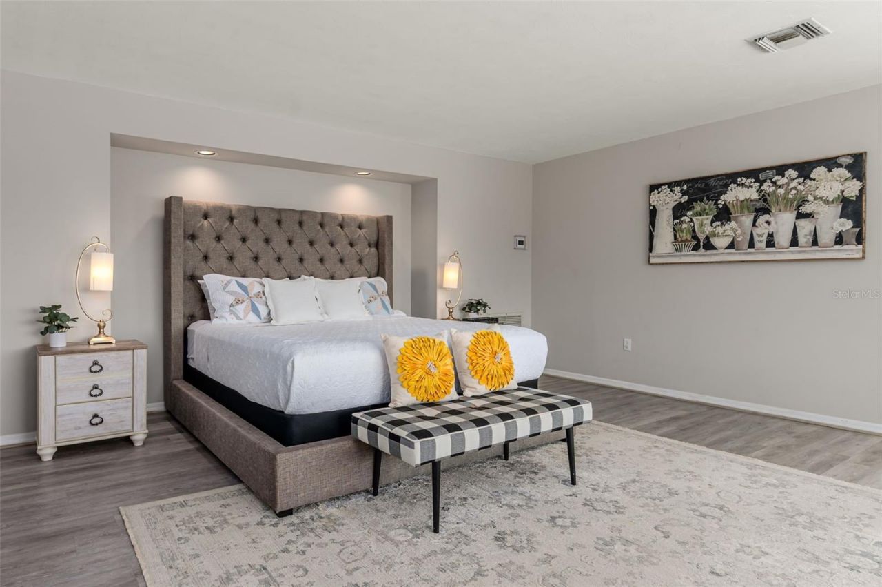 4137 Pinar Drive, Bradenton, FL 34210 Photo