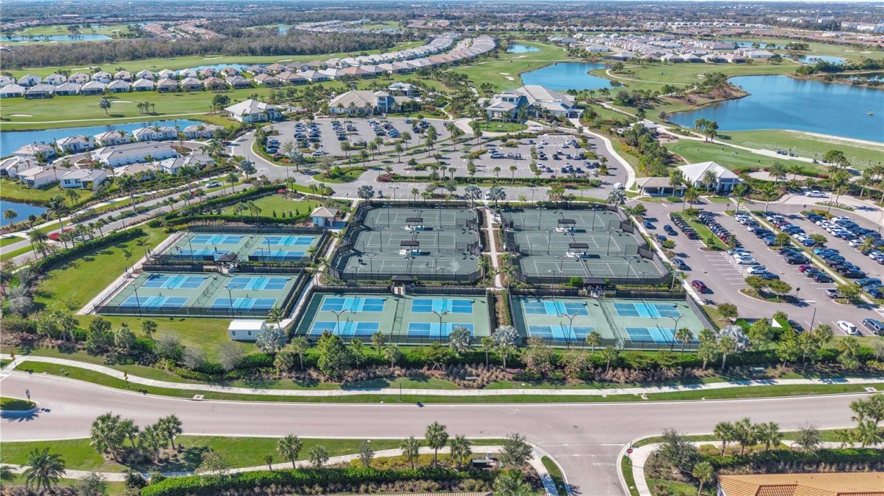 3618 Santa Caterina Boulevard, Bradenton, FL 34211 Photo