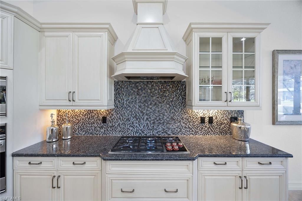 7788 Classics Dr, Naples, FL 34113 Photo