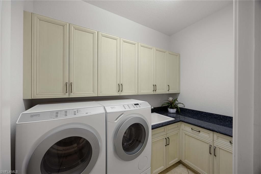 7788 Classics Dr, Naples, FL 34113 Photo