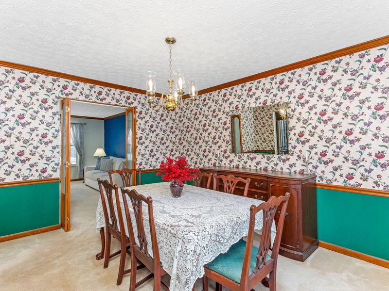 7921 Chetenham Drive, Westerville, OH 43081 Photo 30