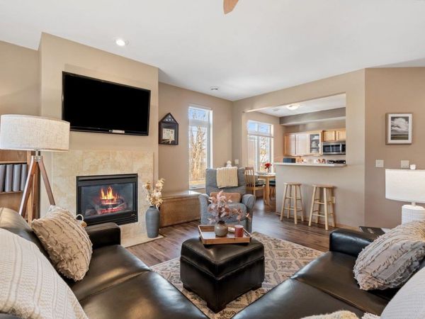 127 Carriage Way, Deforest, WI 53532