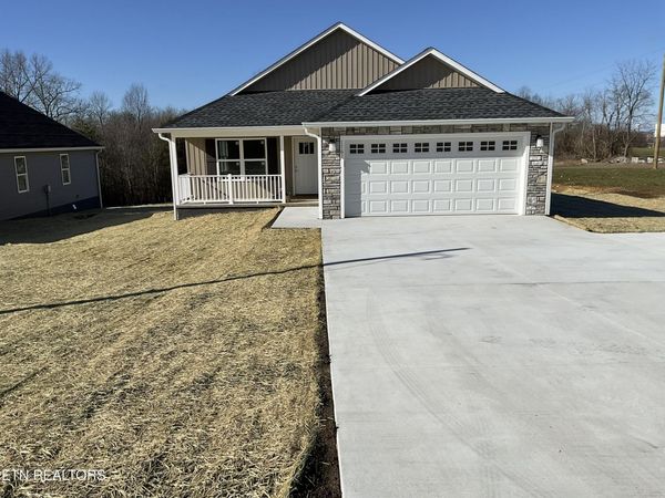 1161 Cook Rd, Crossville, TN 38555